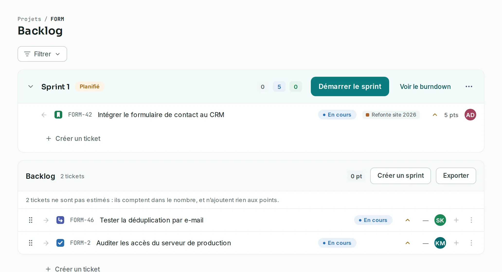 Le backlog avec un sprint planifié qui contient un ticket de 5 points, et le bouton Démarrer le sprint.